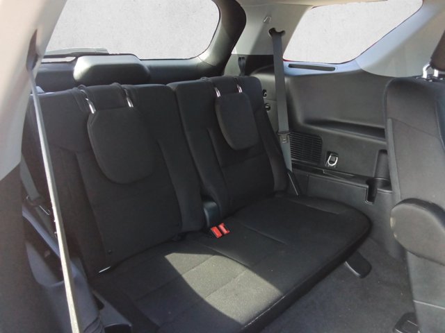Used 2023 Ford Explorer XLT RWD image 22