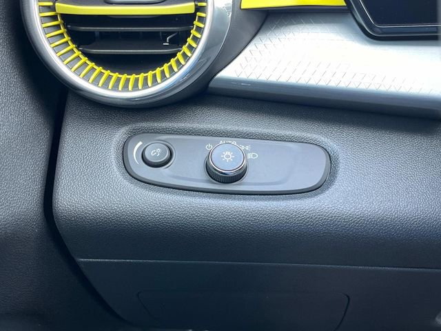 New 2026 Chevrolet Trax LT w/ Driver Confidence Package image 29