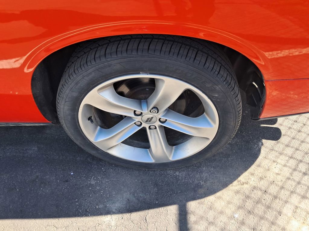 Used 2017 Dodge Challenger R/T w/ Sound Group image 9