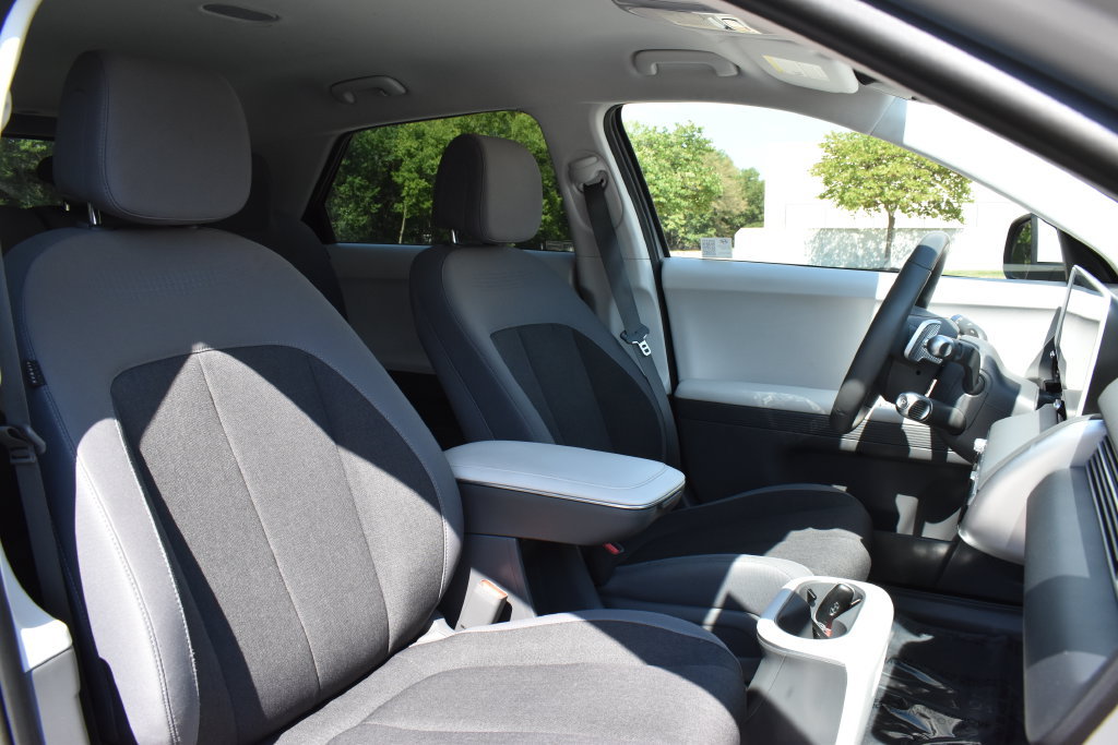 Used 2024 Hyundai Ioniq 5 SEL AWD/4WD image 9