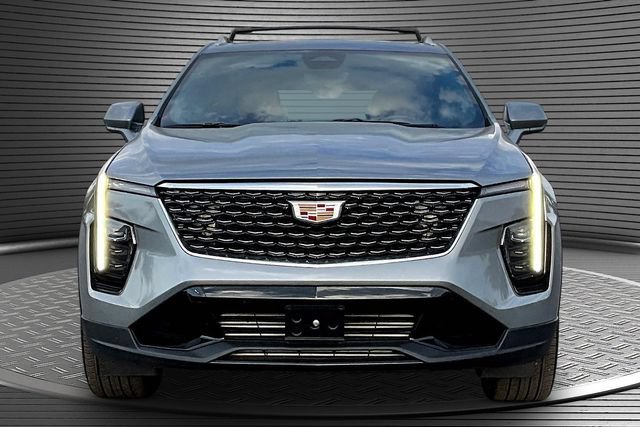 Certified 2024 Cadillac XT4 Premium Luxury w/ Technology Package FWD image 2