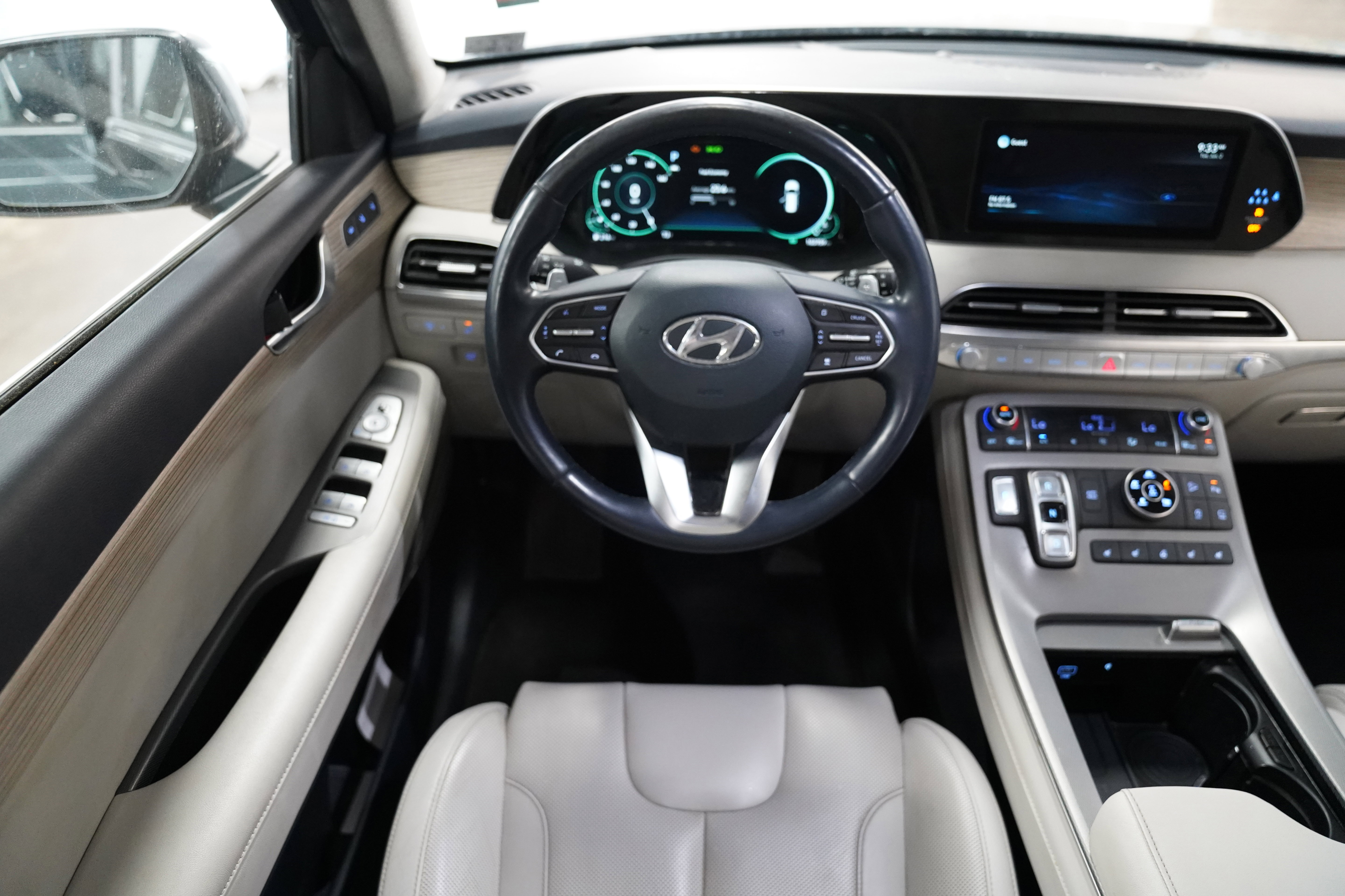 Used 2022 Hyundai Palisade Limited AWD/4WD image 14