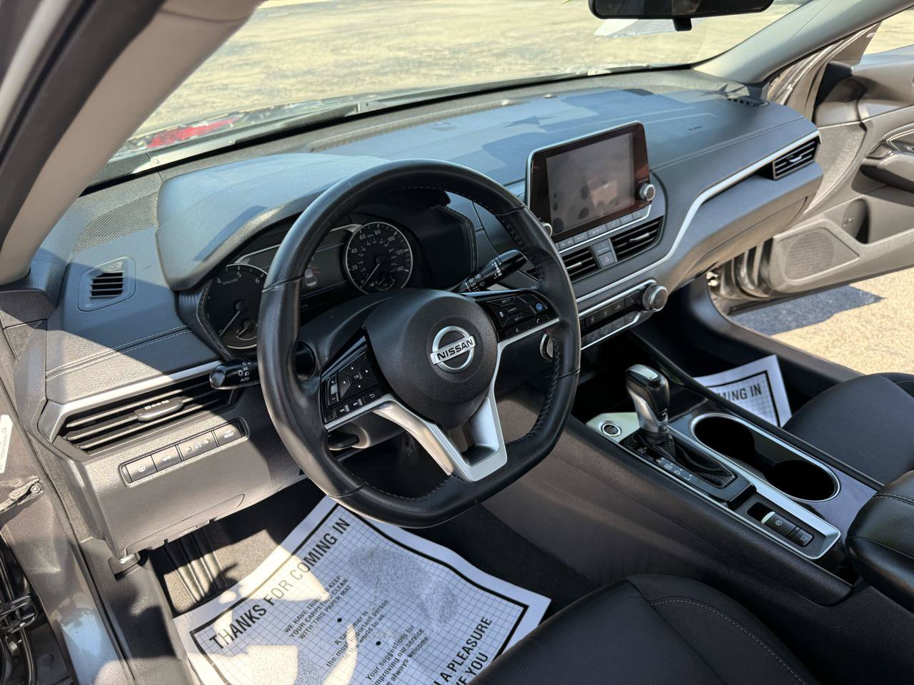 Used 2021 Nissan Altima 2.5 SV w/ SV Premium Package FWD image 12