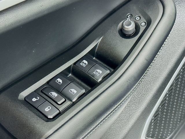 Used 2021 Jeep Grand Cherokee L Limited AWD/4WD image 31