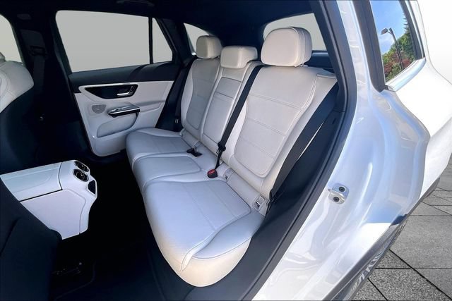 Certified 2026 Mercedes-Benz GLC 300 4MATIC image 25