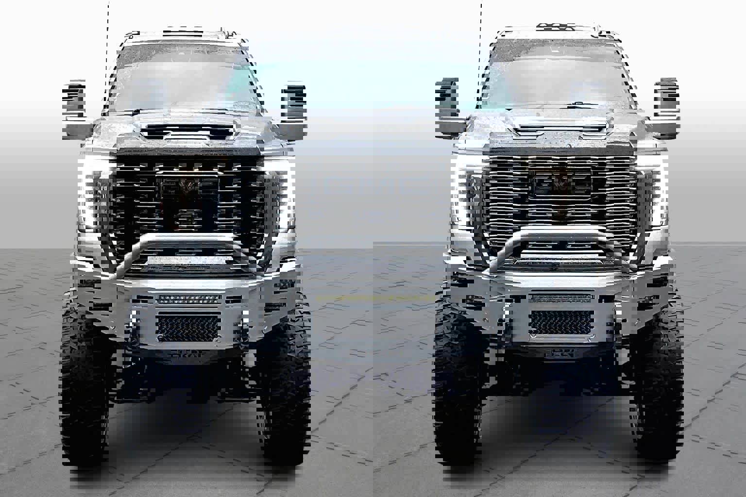 Used 2024 GMC Sierra 2500 Denali Ultimate w/ Max Trailering Package image 4