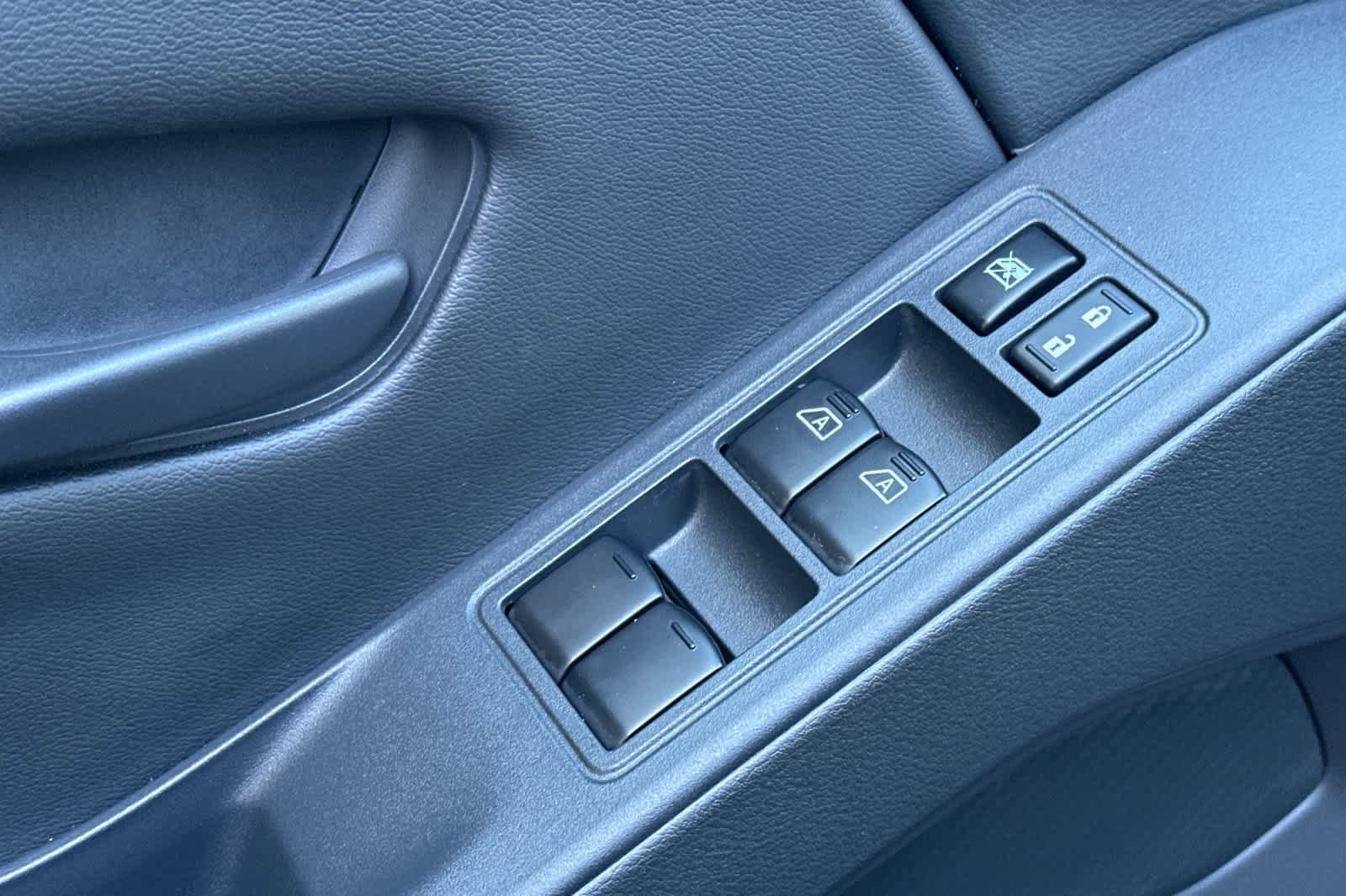 New 2026 Nissan Frontier S image 13
