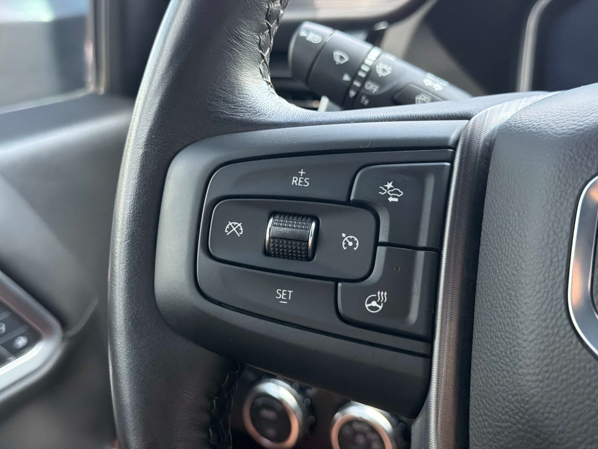 Used 2025 GMC Sierra 2500 Denali Ultimate w/ Max Trailering Package AWD/4WD image 41
