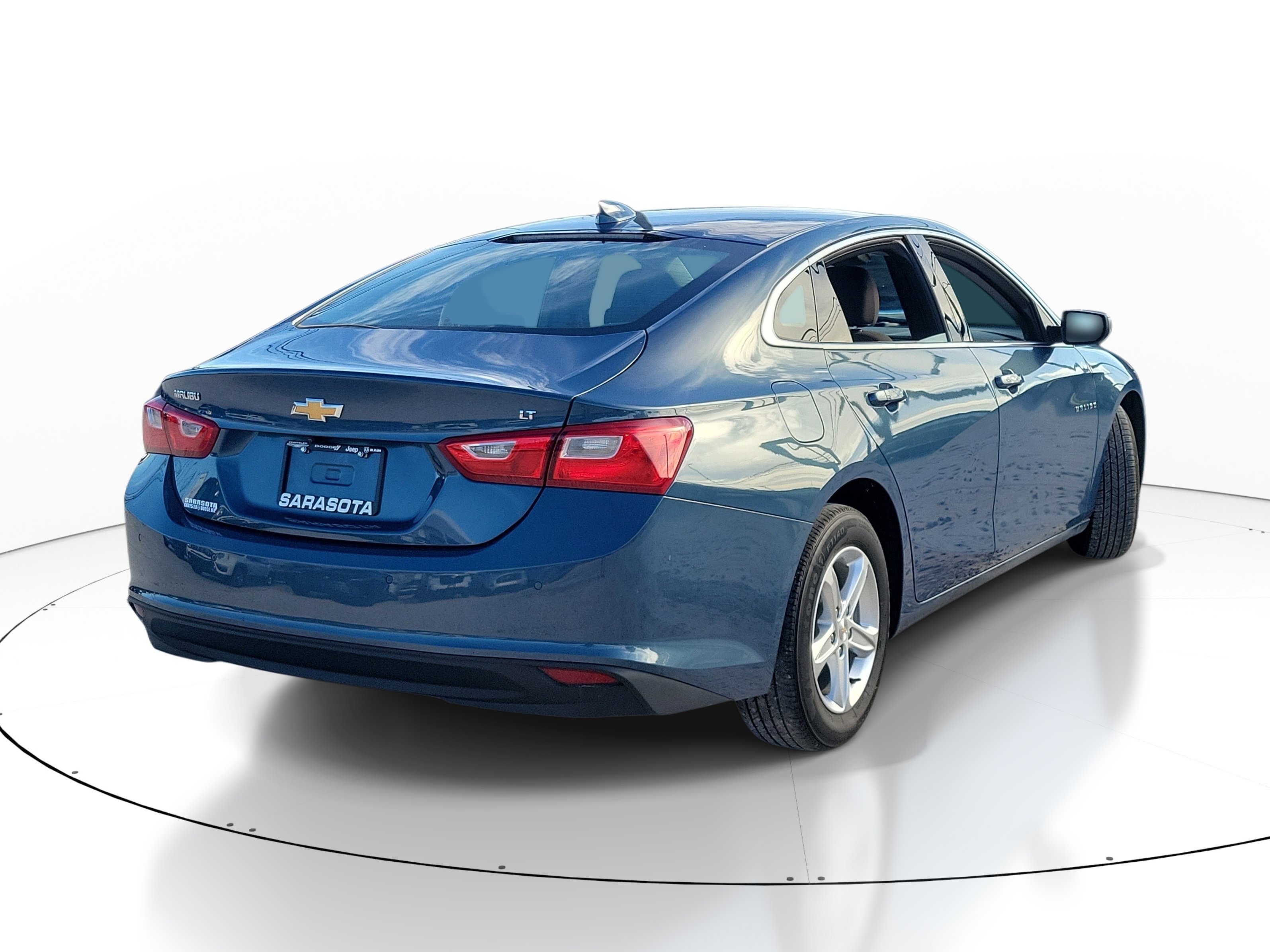 Used 2024 Chevrolet Malibu LT FWD image 6