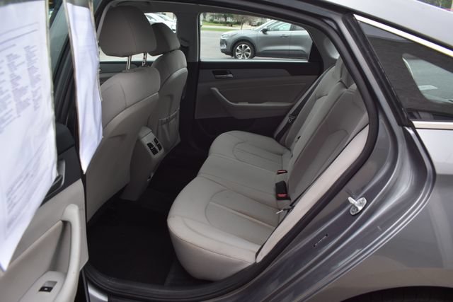 Used 2019 Hyundai Sonata SEL w/ Tech Package 02 FWD image 30