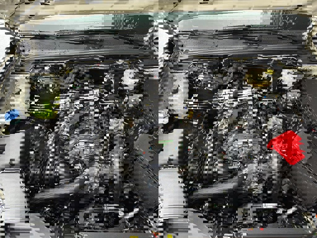 New 2025 Ford Ranger XLT w/ Equipment Group 301A High image 41