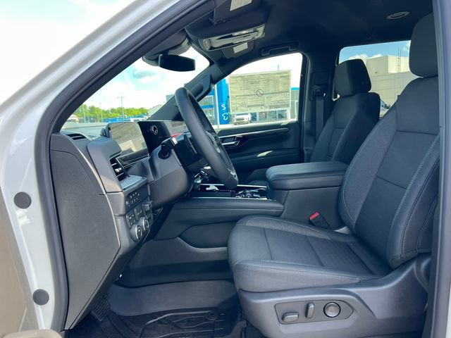 New 2026 Chevrolet Tahoe LS AWD/4WD image 3