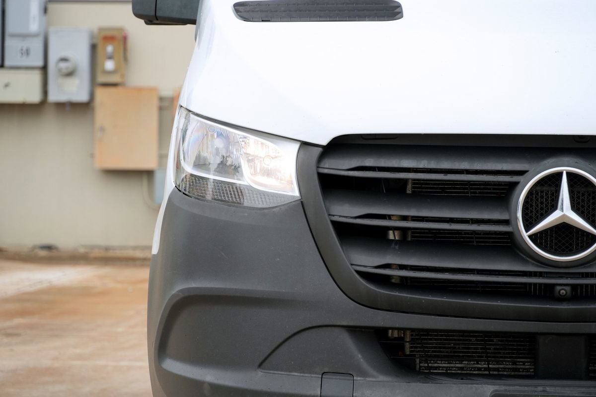 Used 2022 Mercedes-Benz Sprinter 1500 image 18