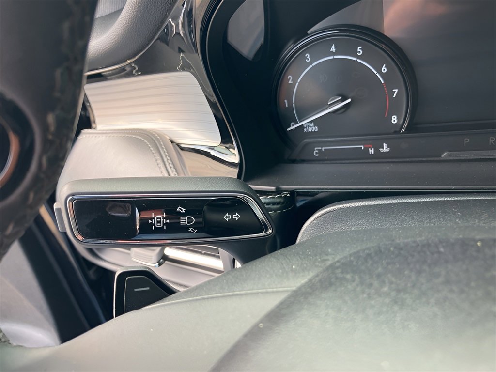 Used 2022 Lincoln Corsair AWD w/ Equipment Group 101A image 17