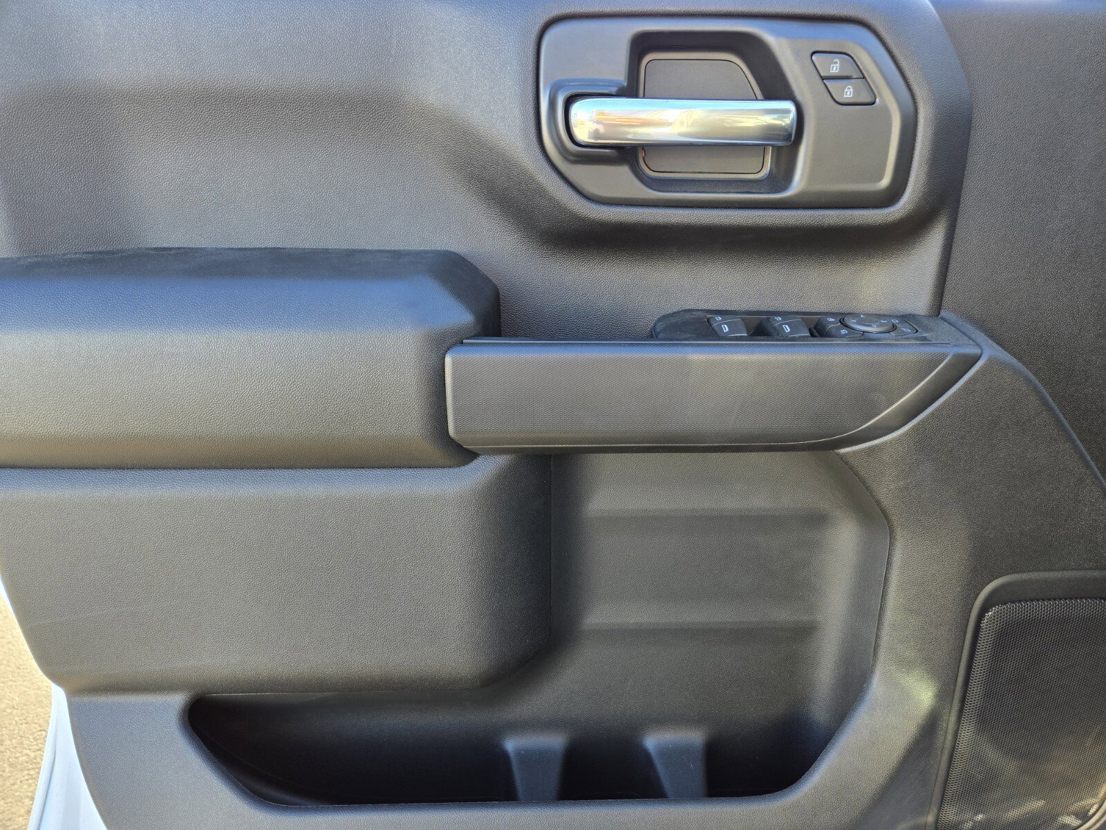 New 2024 GMC Sierra 2500 Pro w/ Convenience Package image 10