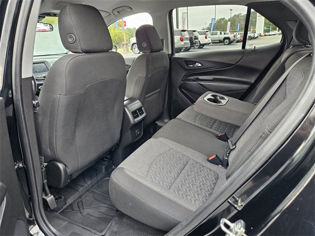 Used 2022 Chevrolet Equinox LT w/ Driver Convenience Package image 10