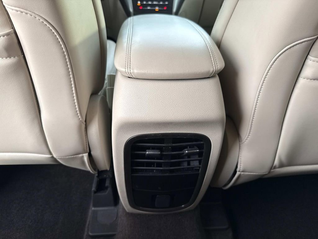 Used 2017 Lincoln MKC Select w/ Select Plus Package image 21