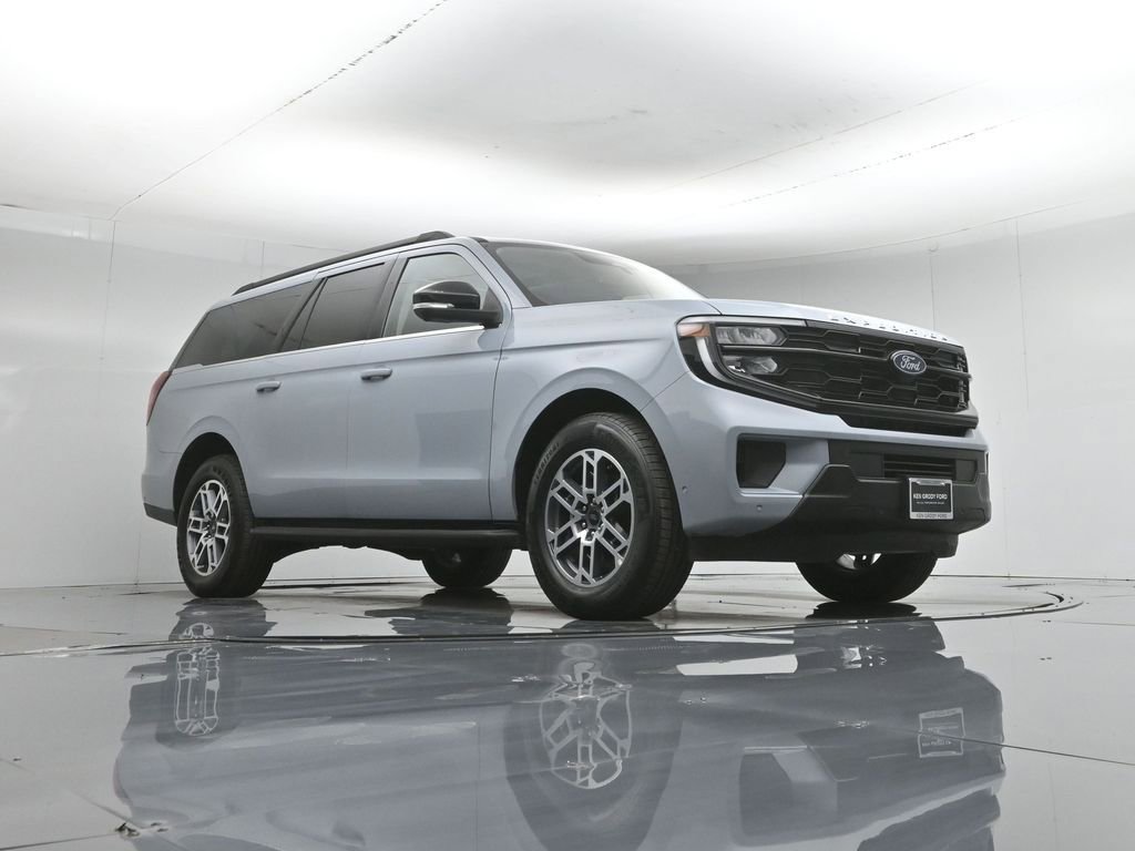 Used 2025 Ford Expedition Max Active RWD image 50
