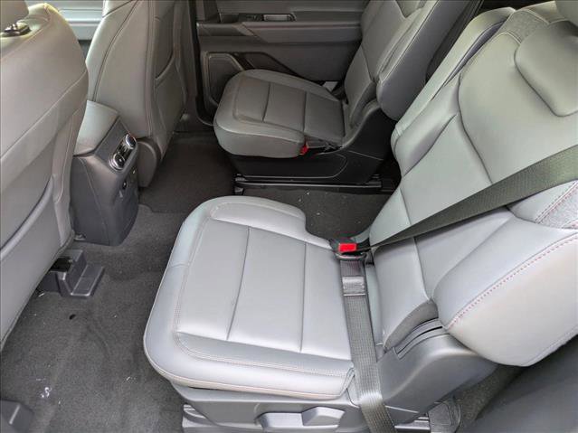 New 2026 Ford Explorer Active AWD/4WD image 16
