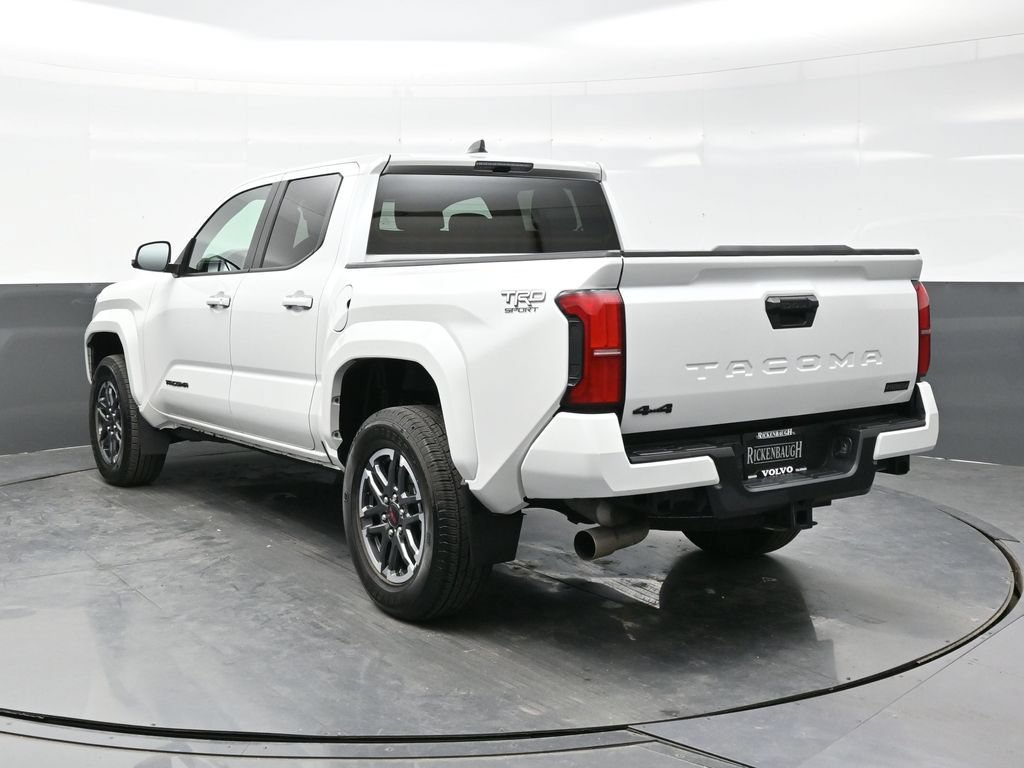 Used 2024 Toyota Tacoma TRD Sport AWD/4WD image 5
