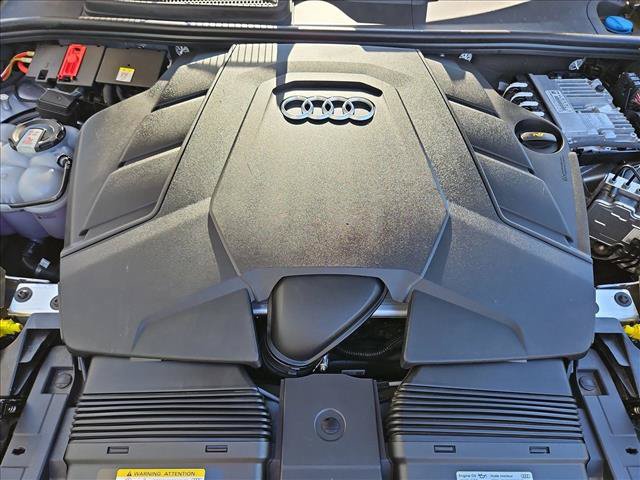 Used 2022 Audi Q8 Premium Plus AWD/4WD image 30