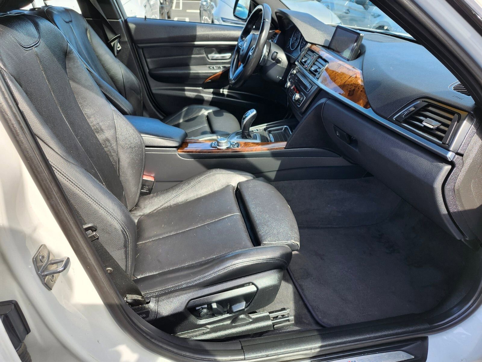 Used 2013 BMW 335i xDrive Sedan image 11