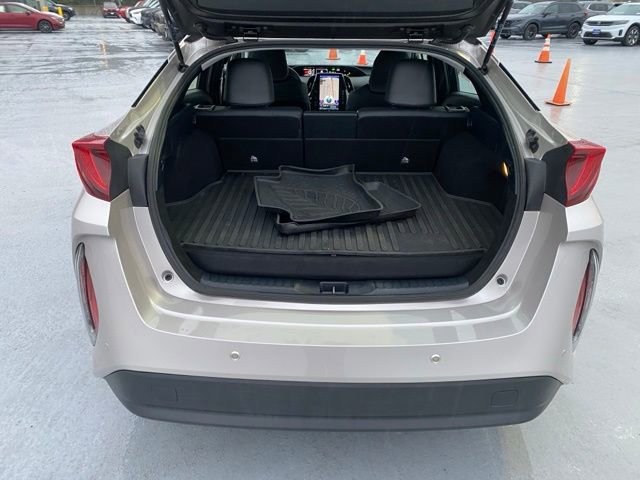 Certified 2017 Toyota Prius Prime Advanced image 9