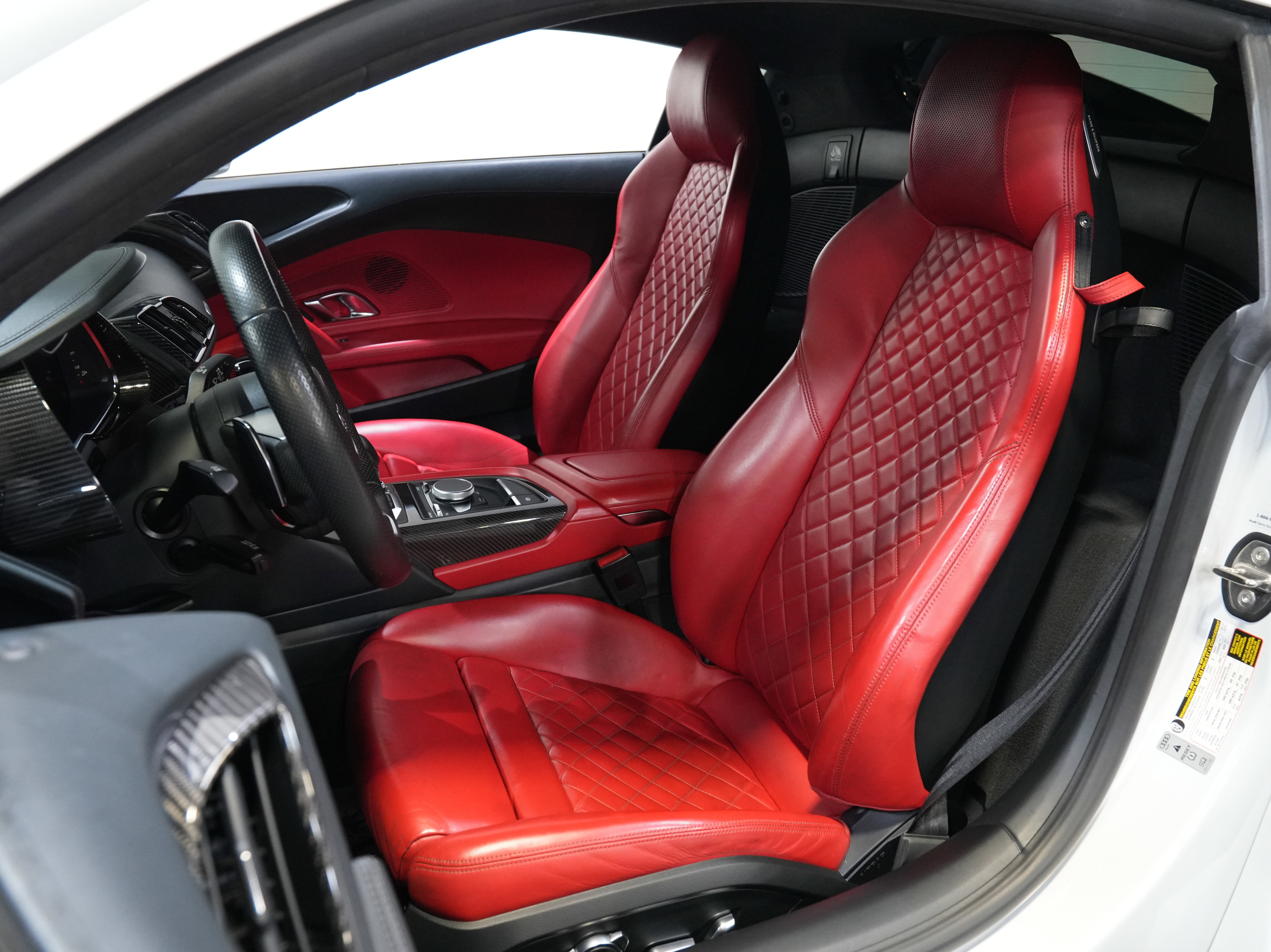 Used 2018 Audi R8 V10 plus image 27