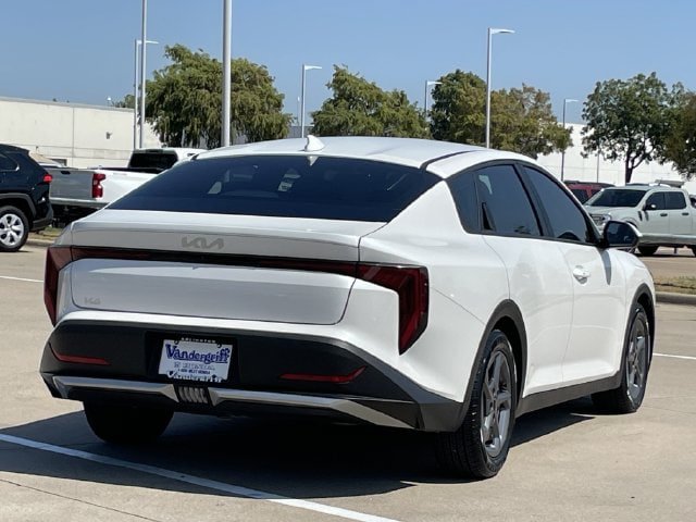 Used 2025 Kia K4 FWD image 4
