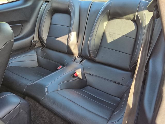 Used 2018 Ford Mustang GT Premium w/ GT Performance Package RWD image 13