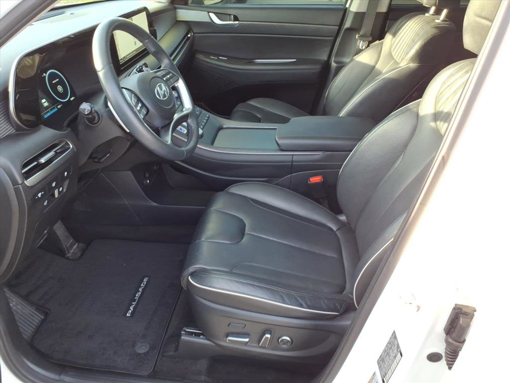 Used 2024 Hyundai Palisade Limited image 5