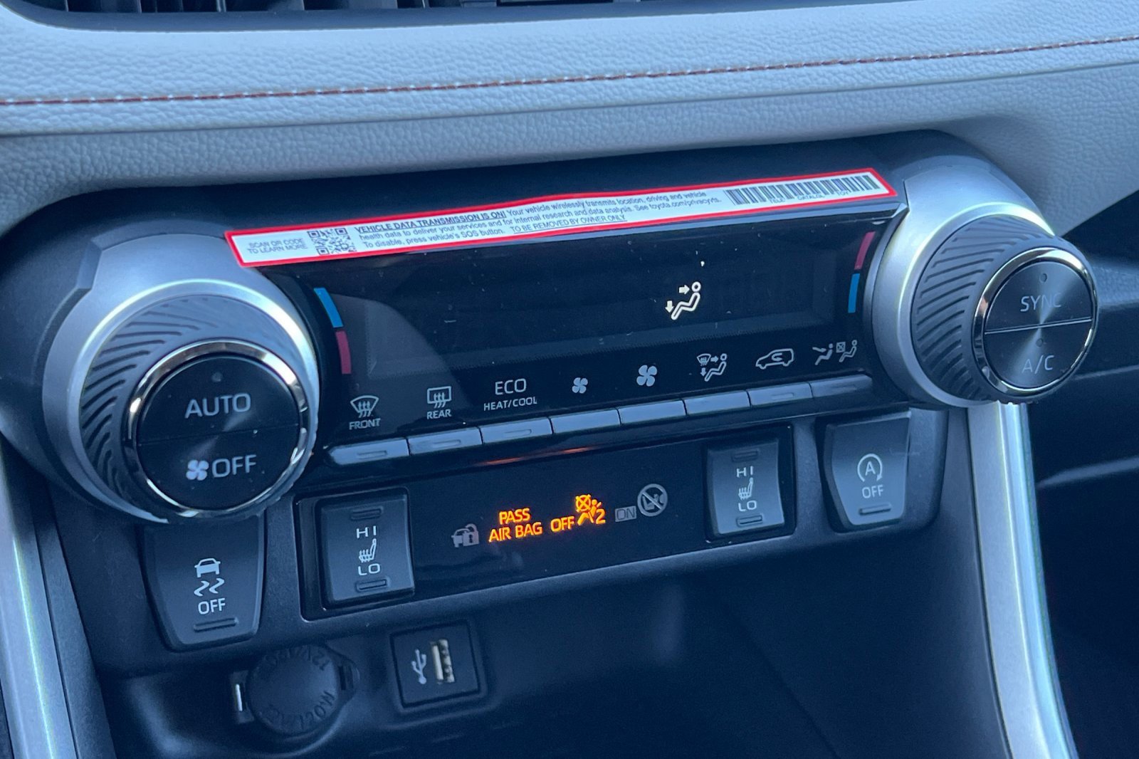 New 2025 Toyota RAV4 XLE w/ Weather Package image 17