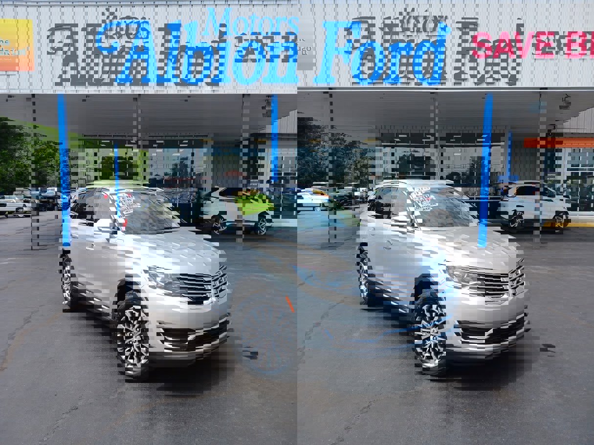 Used 2018 Lincoln MKX Select w/ Select Plus Package