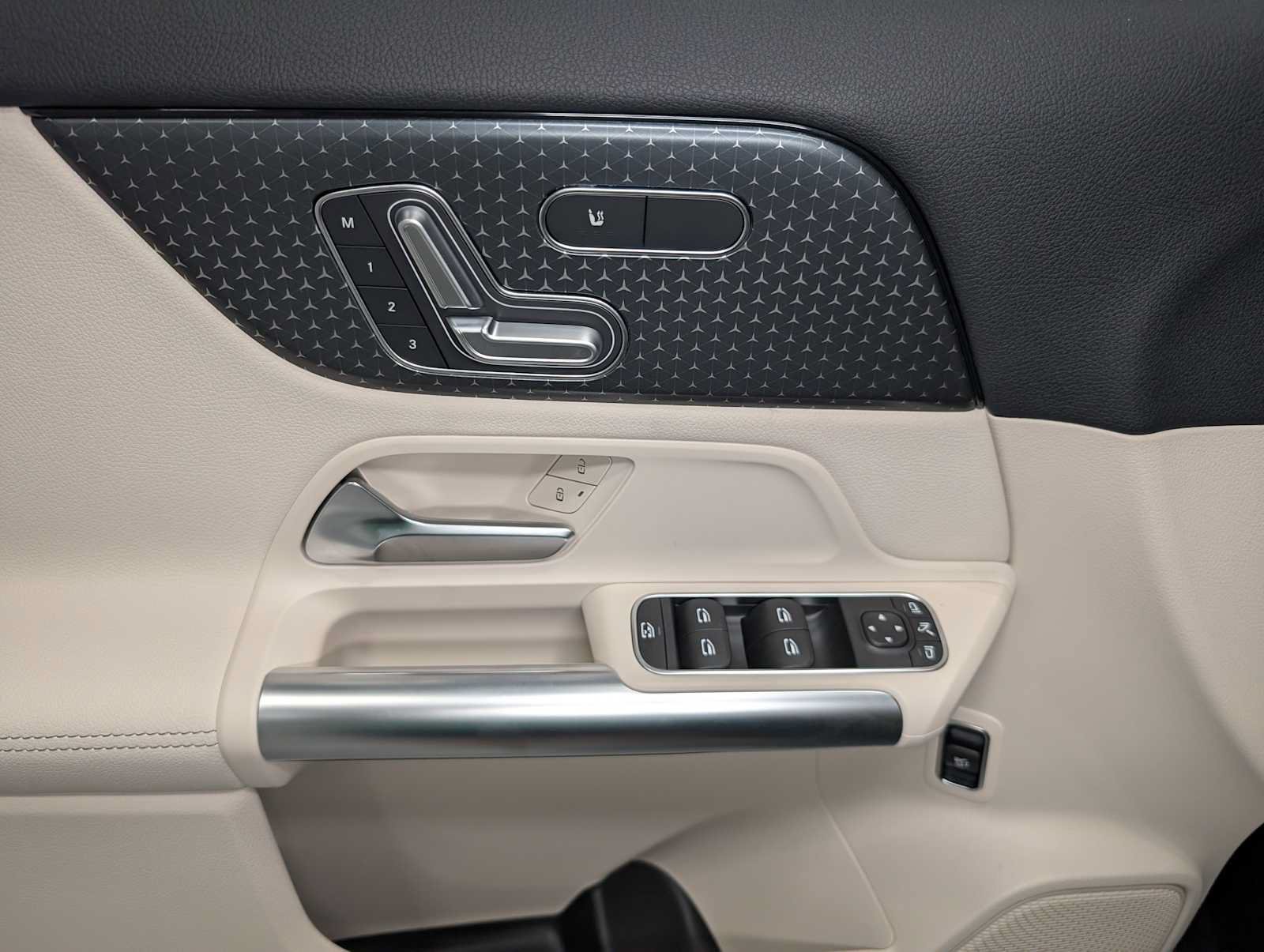 New 2026 Mercedes-Benz GLA 250 4MATIC image 31