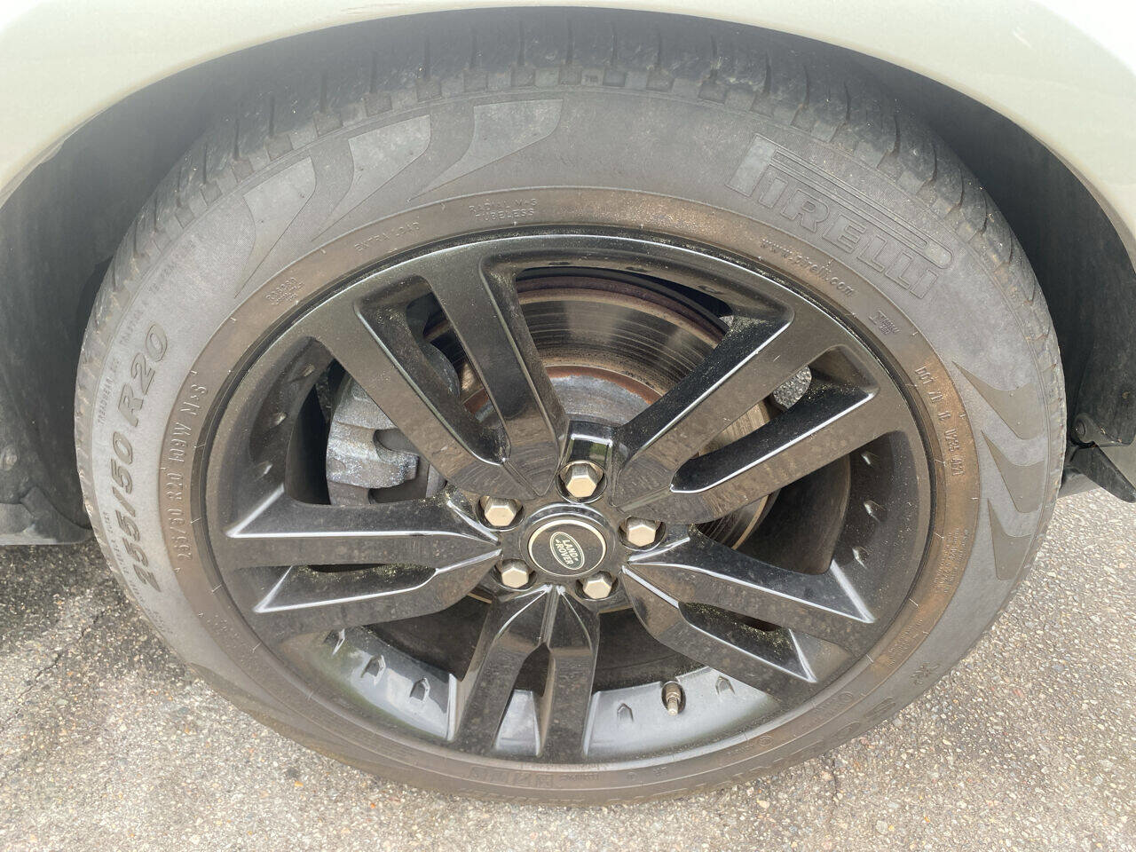 Used 2016 Land Rover LR4 HSE Silver Edition image 13