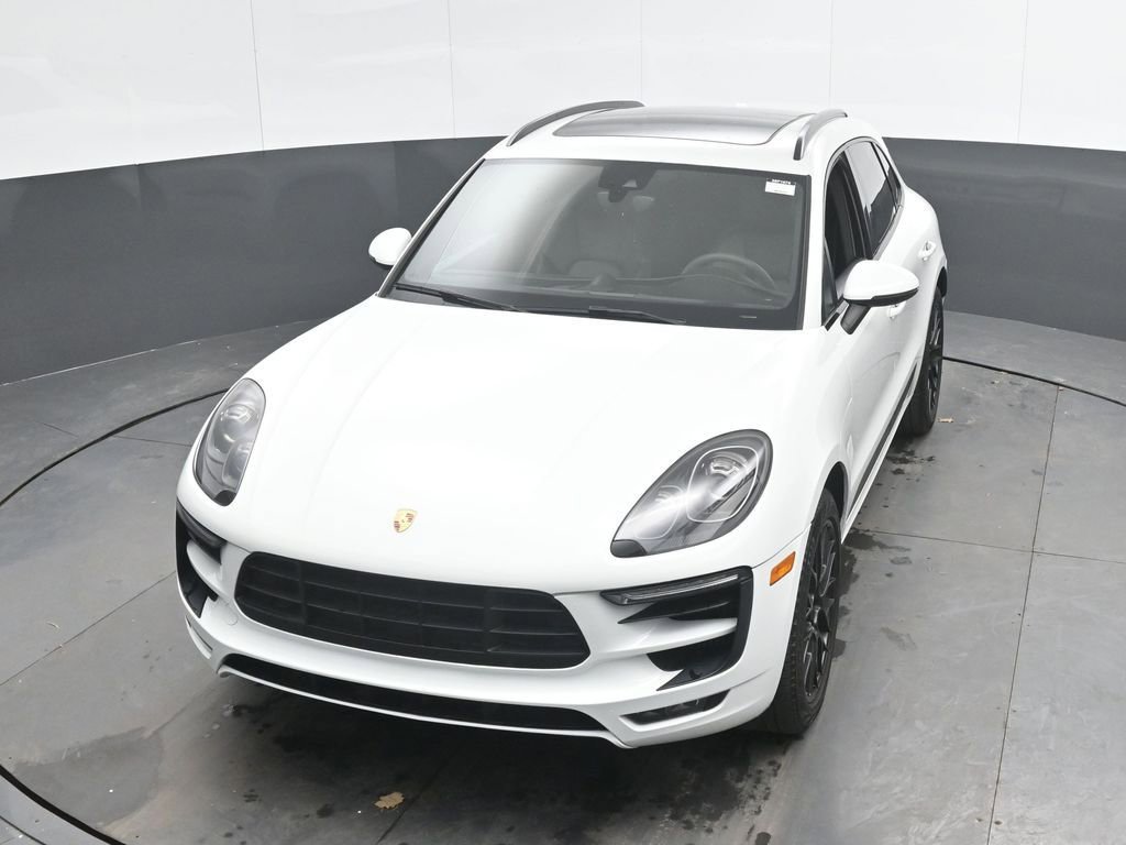 Used 2018 Porsche Macan GTS w/ Premium Package Plus image 35