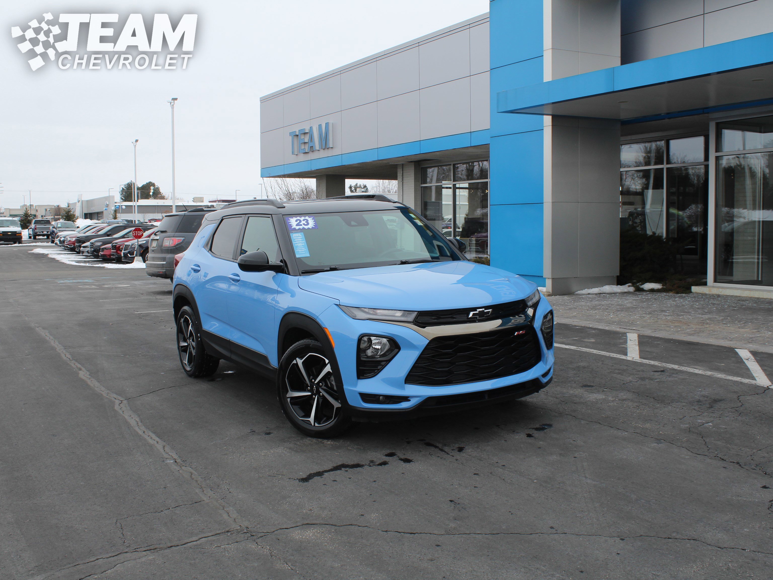 Certified 2023 Chevrolet TrailBlazer RS w/ Sun and Liftgate Package image 2