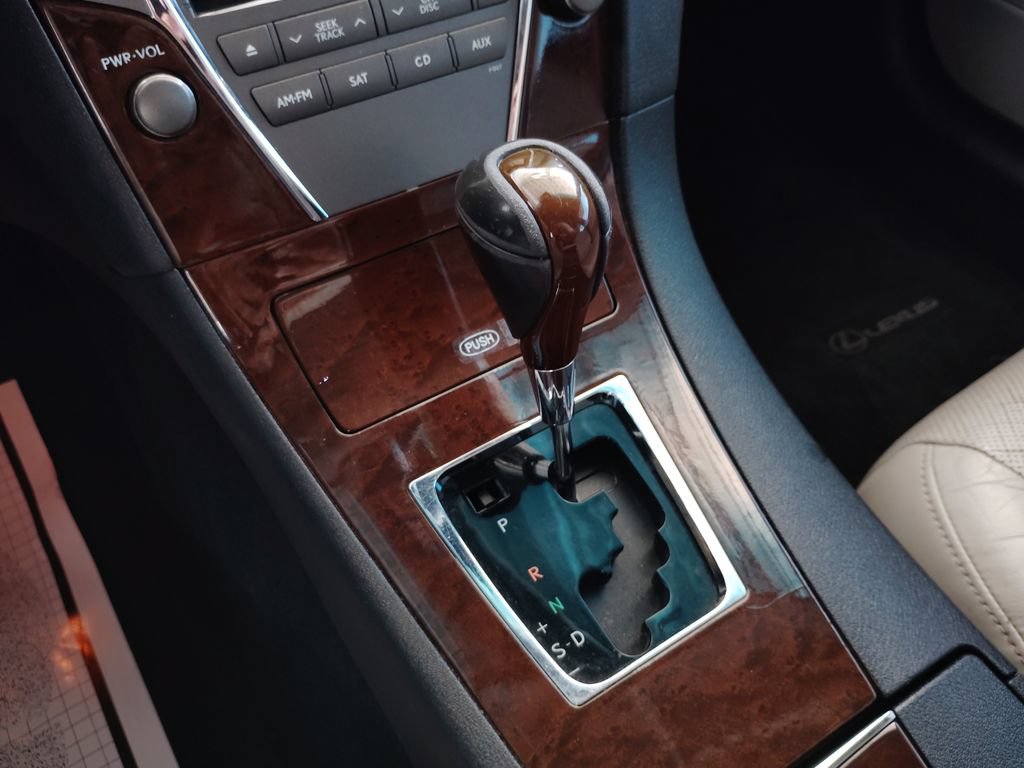 Used 2011 Lexus ES 350 w/ Preferred Accessory Package FWD image 28