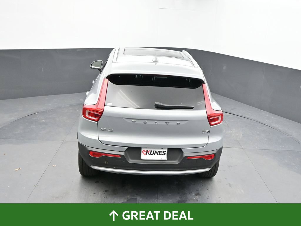 Used 2025 Volvo XC40 B5 Core AWD/4WD image 37
