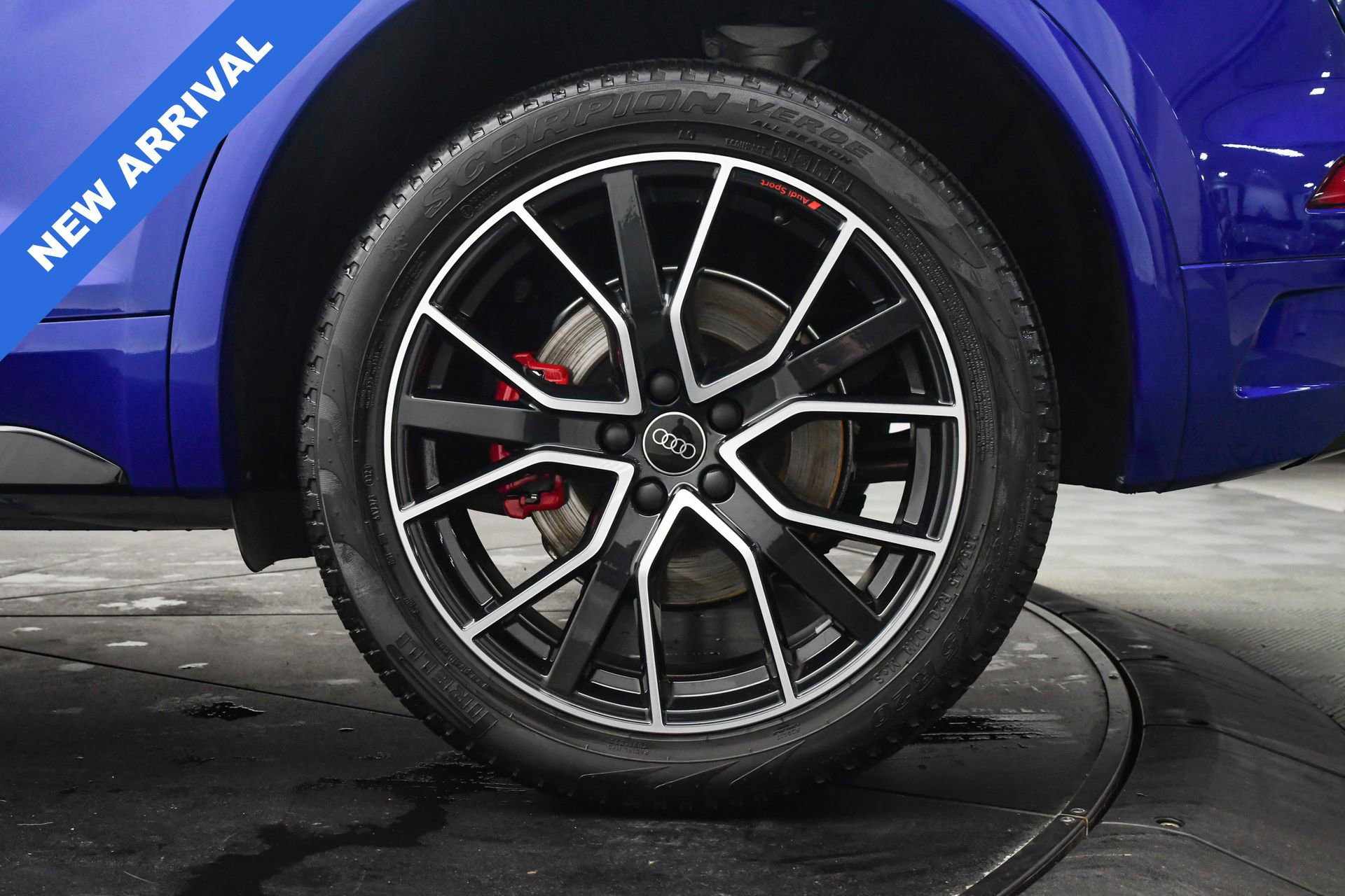 Used 2025 Audi SQ5 Premium Plus image 32