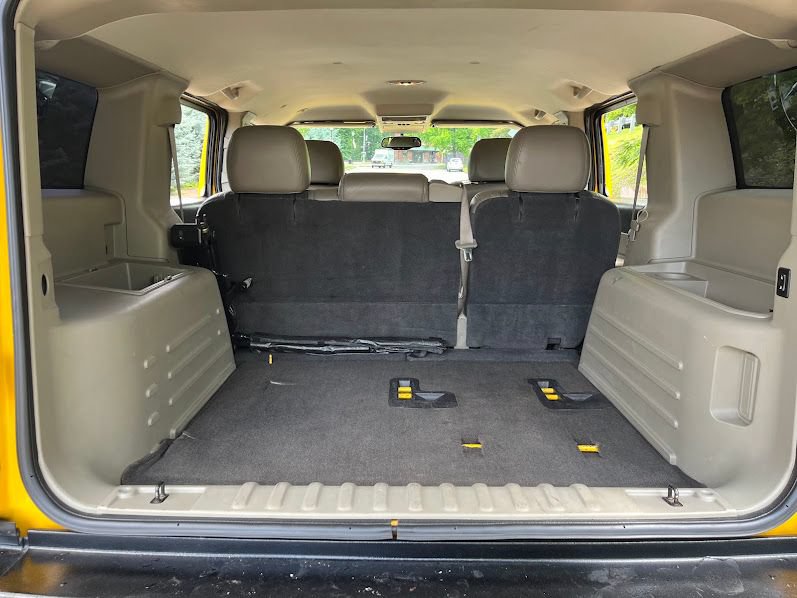 Used 2004 HUMMER H2 w/ Preferred Equipment Group AWD/4WD image 43