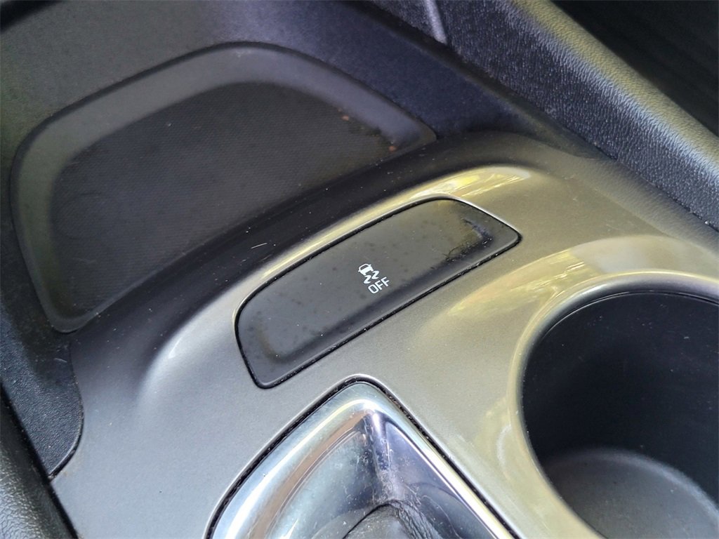 Used 2023 Chevrolet Malibu LS image 28