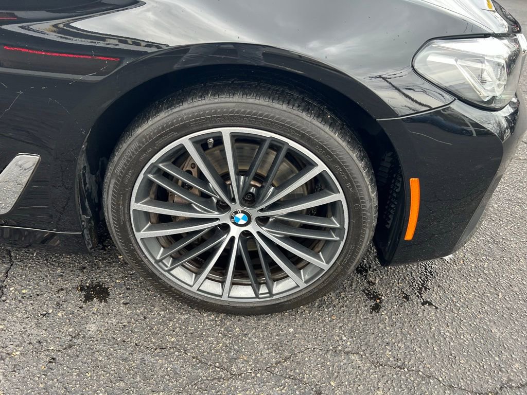 Used 2023 BMW 540i xDrive w/ Convenience Package image 33