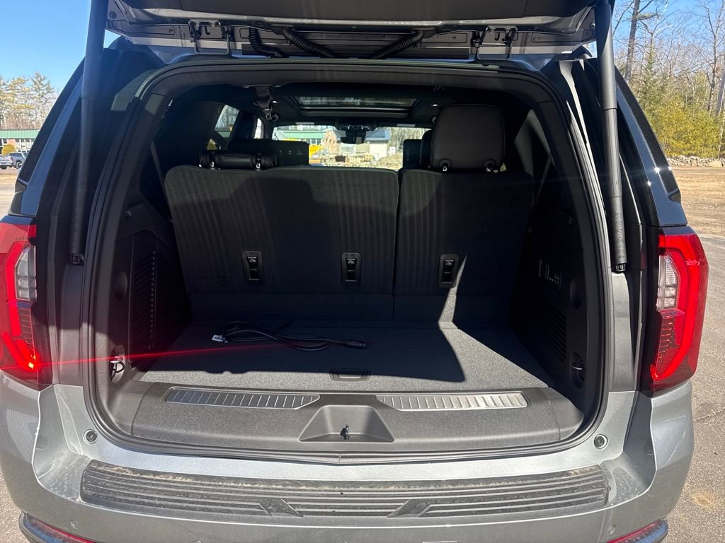 New 2026 GMC Yukon AT4 w/ AT4 Premium Plus Package image 30