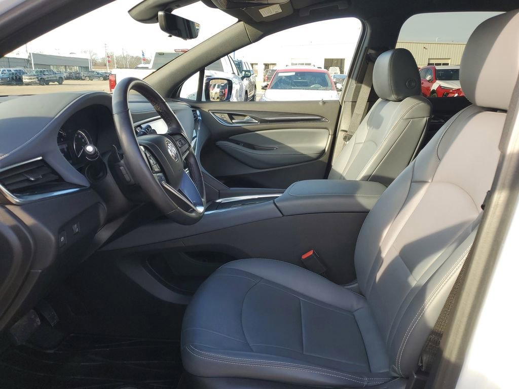 Certified 2023 Buick Enclave Essence image 5