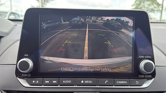 Used 2024 Nissan Altima 2.5 SV image 19