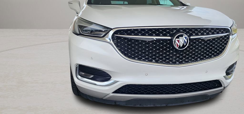 Used 2019 Buick Enclave Avenir image 4