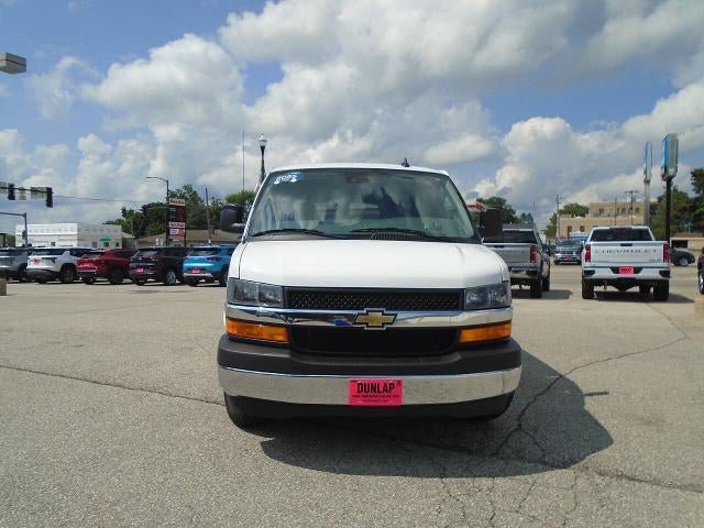 Certified 2025 Chevrolet Express 3500 LT w/ LT Preferred Equipment Group RWD image 2