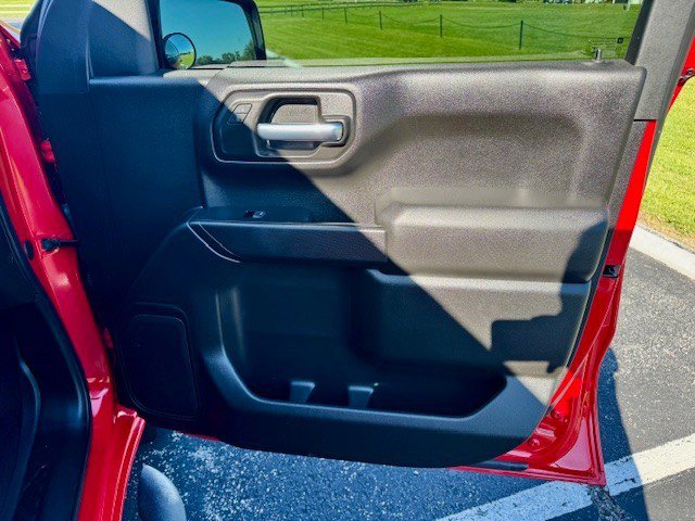 Used 2021 Chevrolet Silverado 1500 Custom w/ Rally Edition image 21