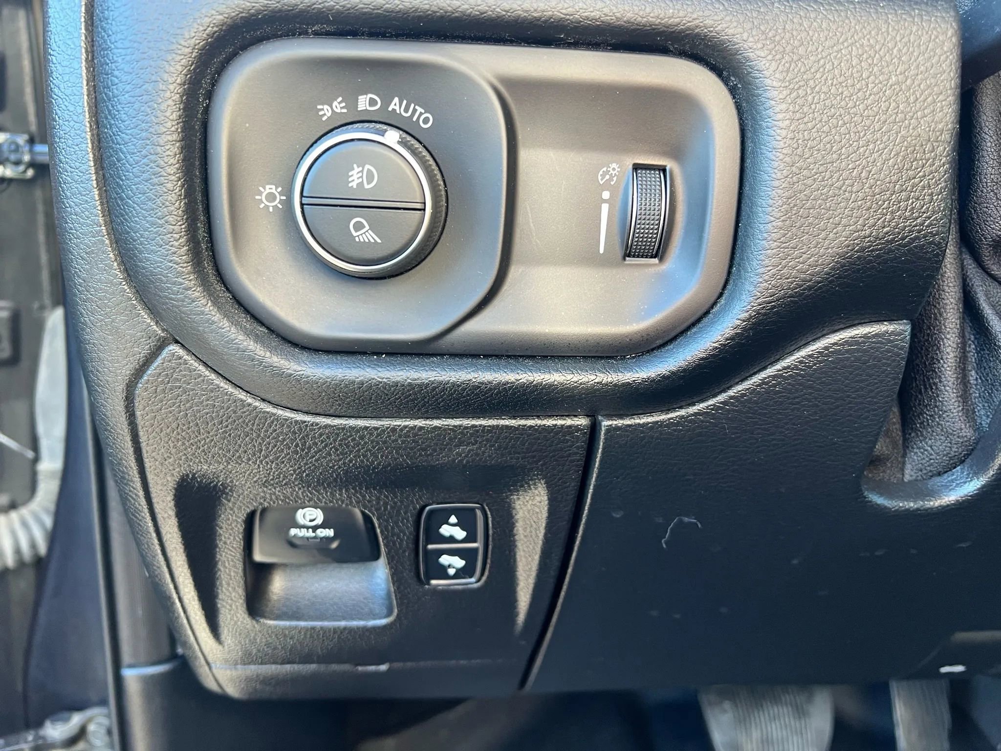 Used 2022 RAM 1500 Sport w/ Rebel Level 2 Equipment Group image 22